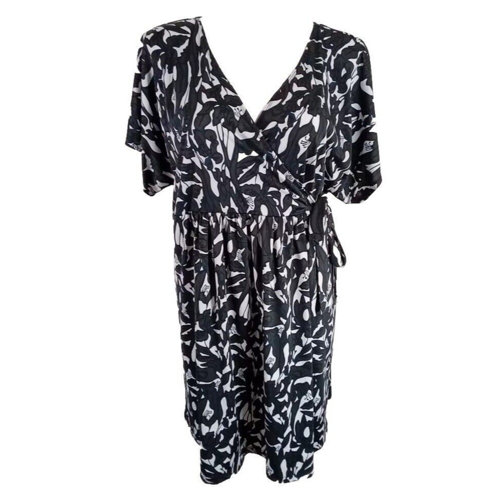 Tessuto Dress 4X Plus Gray Blue Floral Faux Wrap Tie‎ Stretch V Neck Short Sl